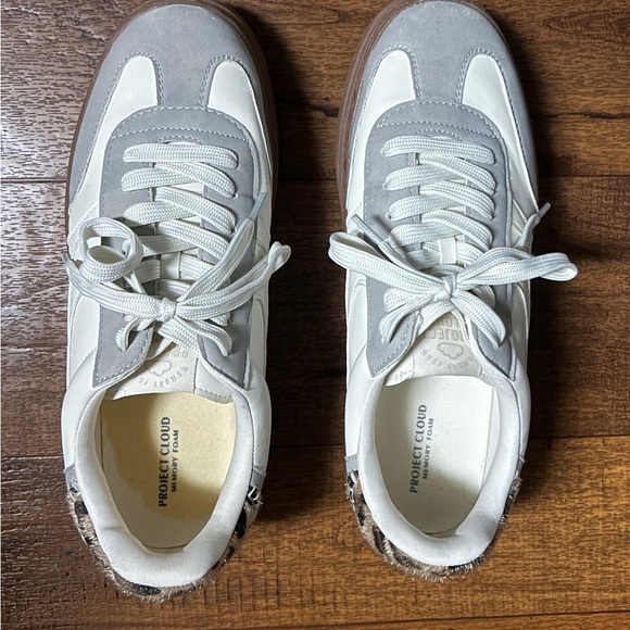 Project Cloud Memory Foam Insole ~ Women's Size 10 White/Leopard Print Sneakers - Picture 9 of 15